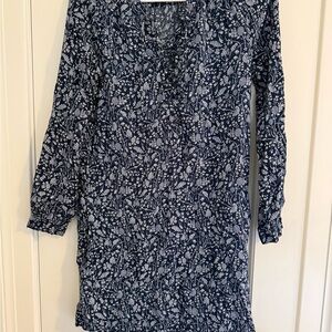 Velvet by Graham & Spencer Navy and White Floral Tunic Dress